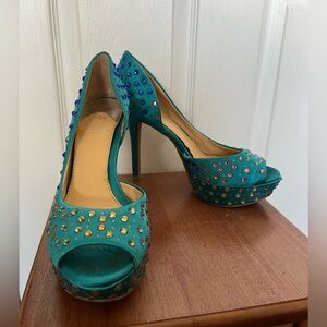 Gianni Bini turquoise satin Y2K platform peep-toe club pumps rainbow ombré gems